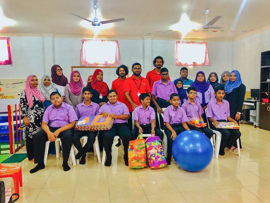 Bank of Maldives Donates Educational Tools to 10 Islands to Aid SEN