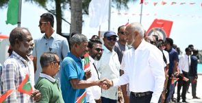 President Announces Infrastructure, Housing, and Development Projects in Lhaviyani and Kaafu Atoll Tour