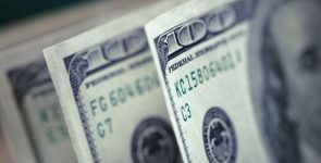 Central Bank Expands Dollar Sales to Ease Import Pressures